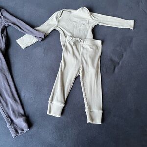 GAP Kids Matching Set in Green and Gray